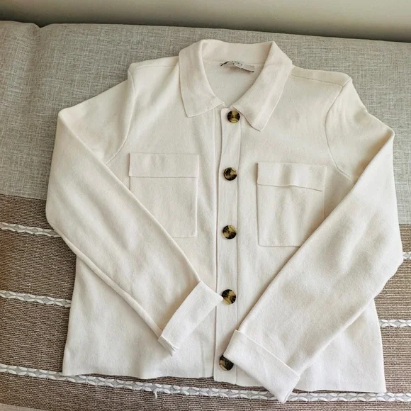 LOFT Off-White Lady Jacket Sweater with Button Detail - Picture 5 of 8